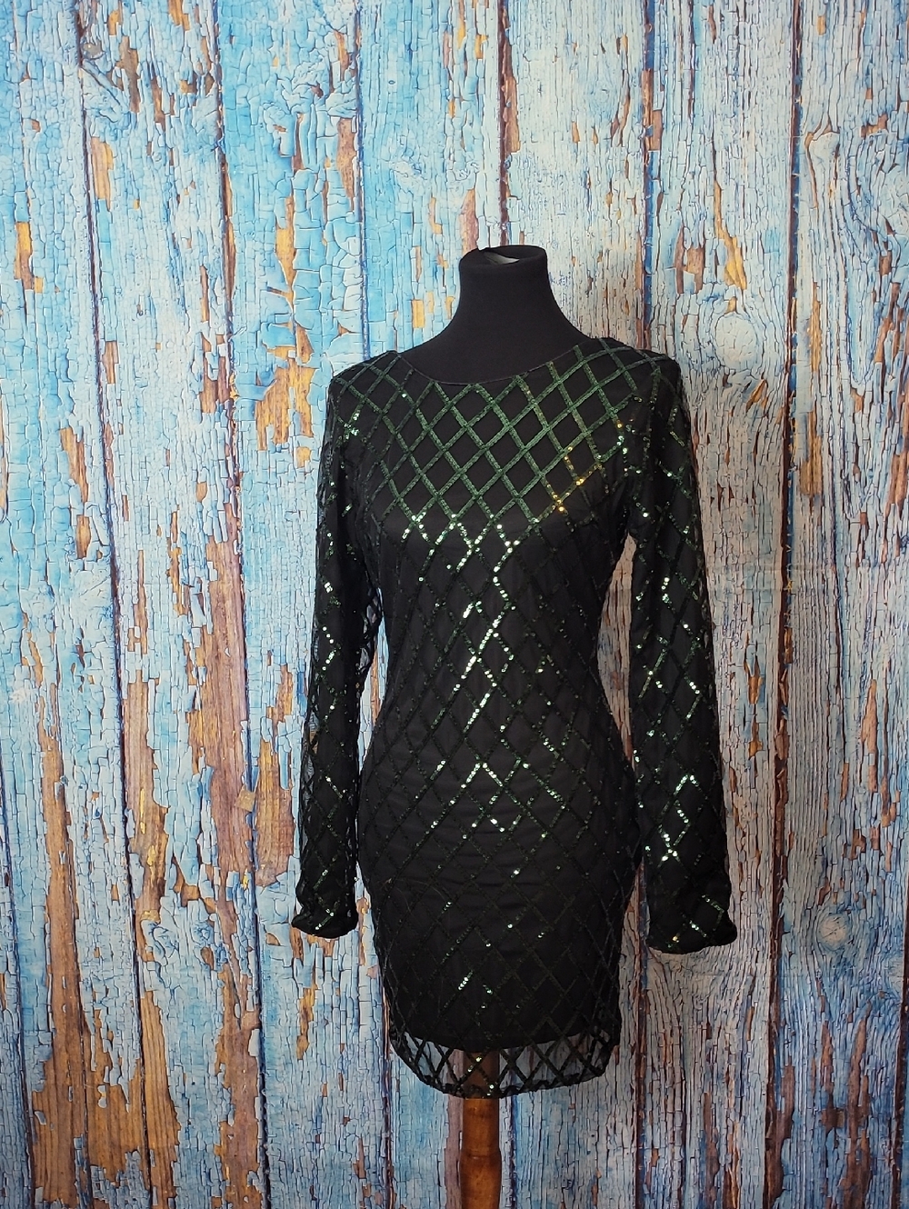 Forever 21 Black Long Sleeve Sequin Lattice Sheath Dress